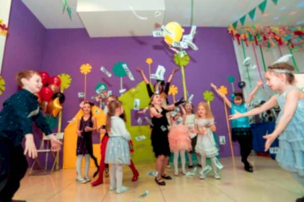 Крылатые качели