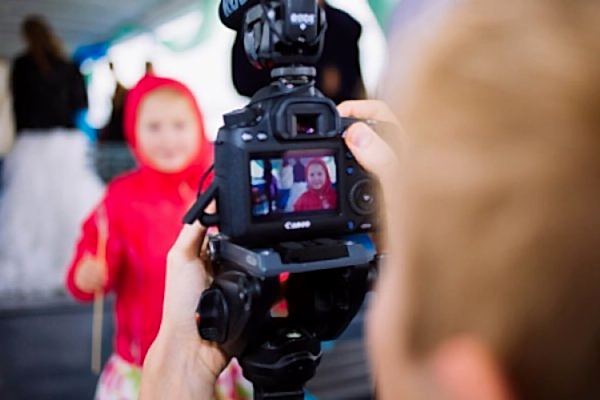 Видеооператор на день рождения или выпускной