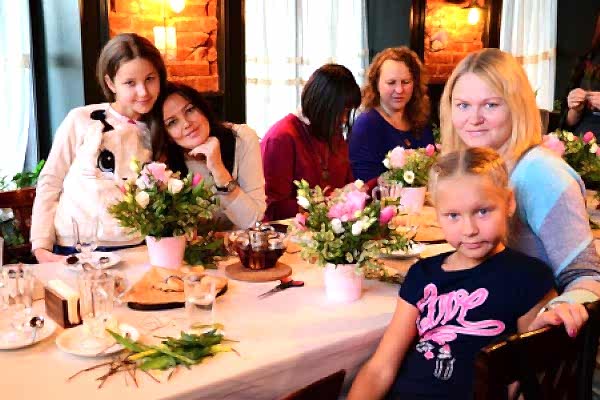 Цветочная композиция в губке