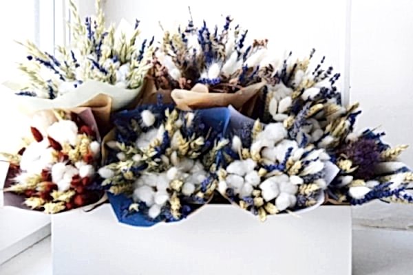 Сухоцветы: лаванда, пшеница, ларгус