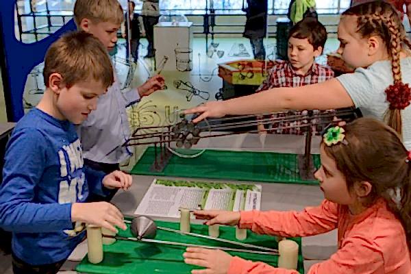 NEWTON PARK в Ельцин-центре