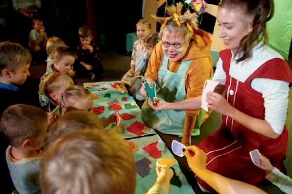 Жёлтый квадрат