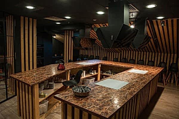 Игра Столов