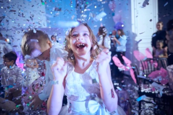 Конфетти шоу