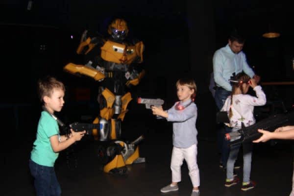 Выездной лазертаг-квест с Бамблби